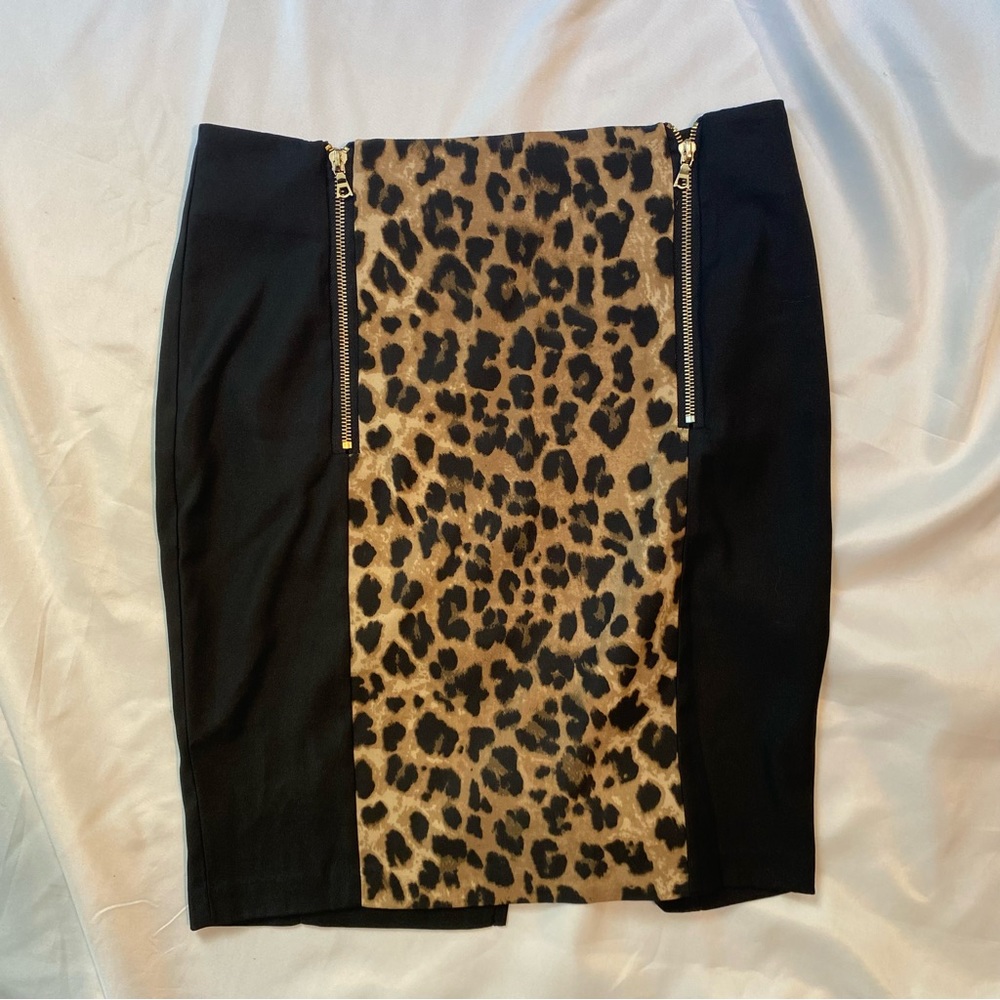 Venus Pencil Skirt Cheetah Size 4